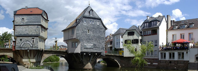 Bad Kreuznach Brückenhäuser über der Nahe